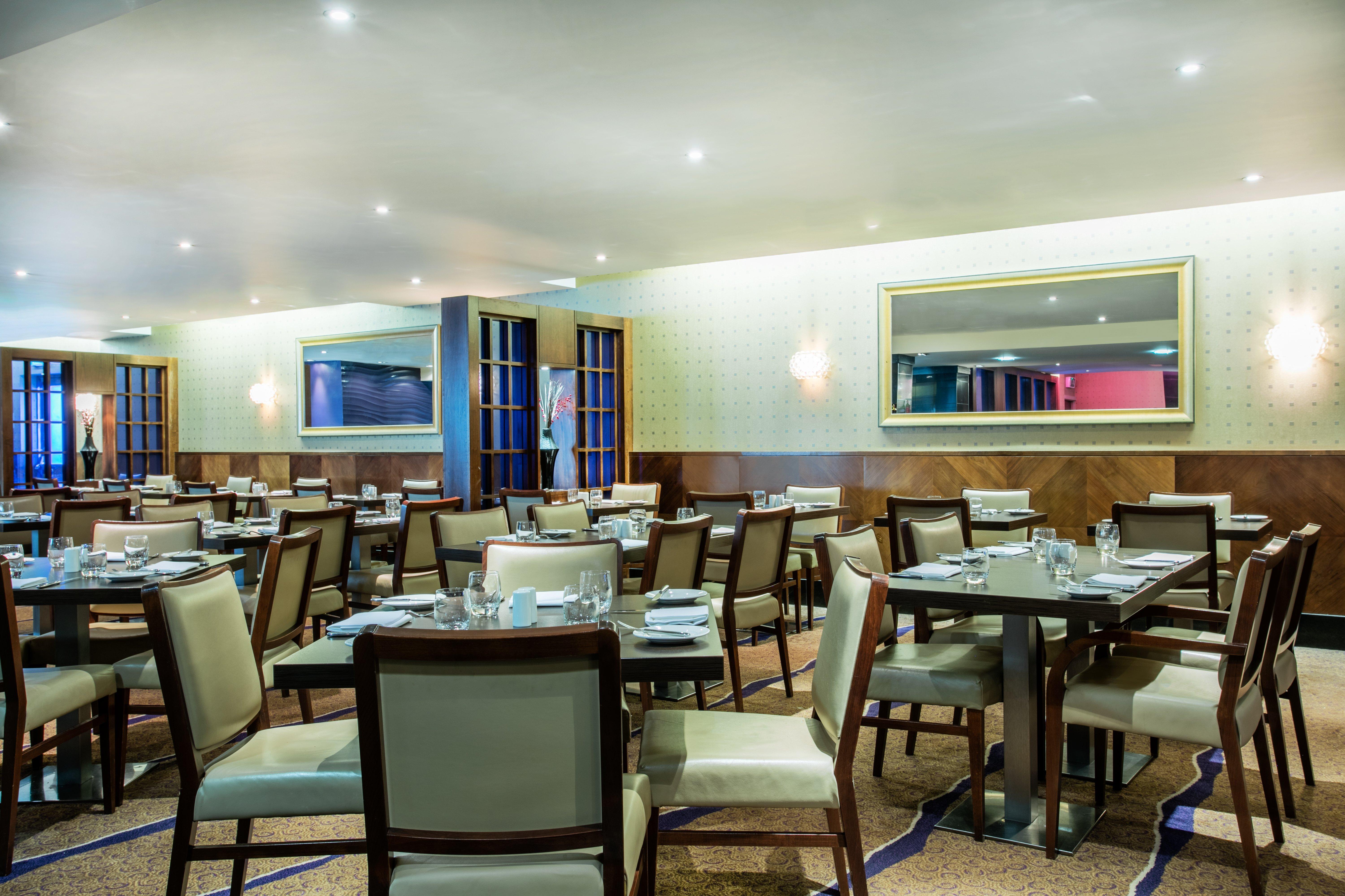 Crowne Plaza London Ealing By Ihg Hotel Ngoại thất bức ảnh