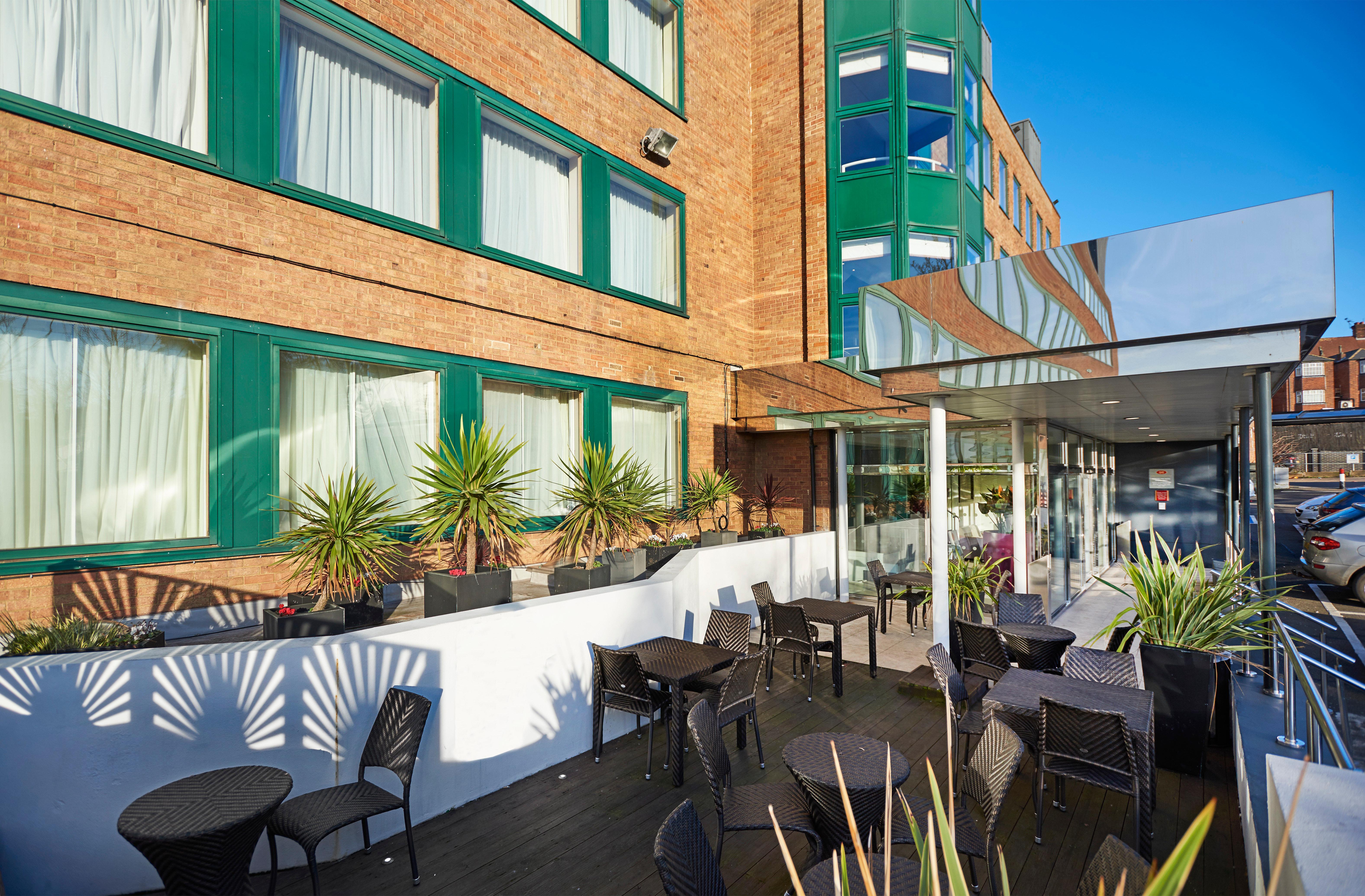 Crowne Plaza London Ealing By Ihg Hotel Ngoại thất bức ảnh