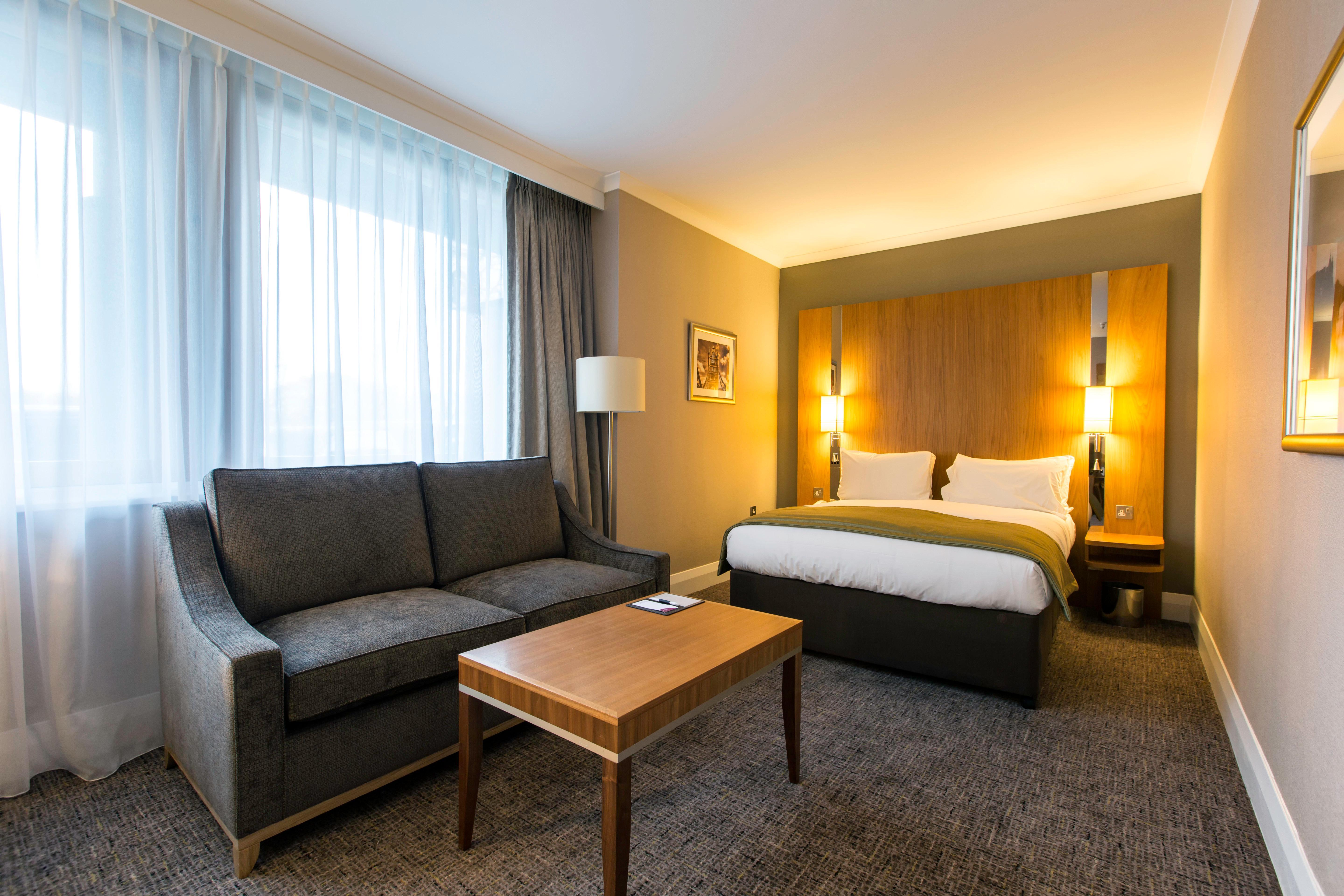 Crowne Plaza London Ealing By Ihg Hotel Ngoại thất bức ảnh