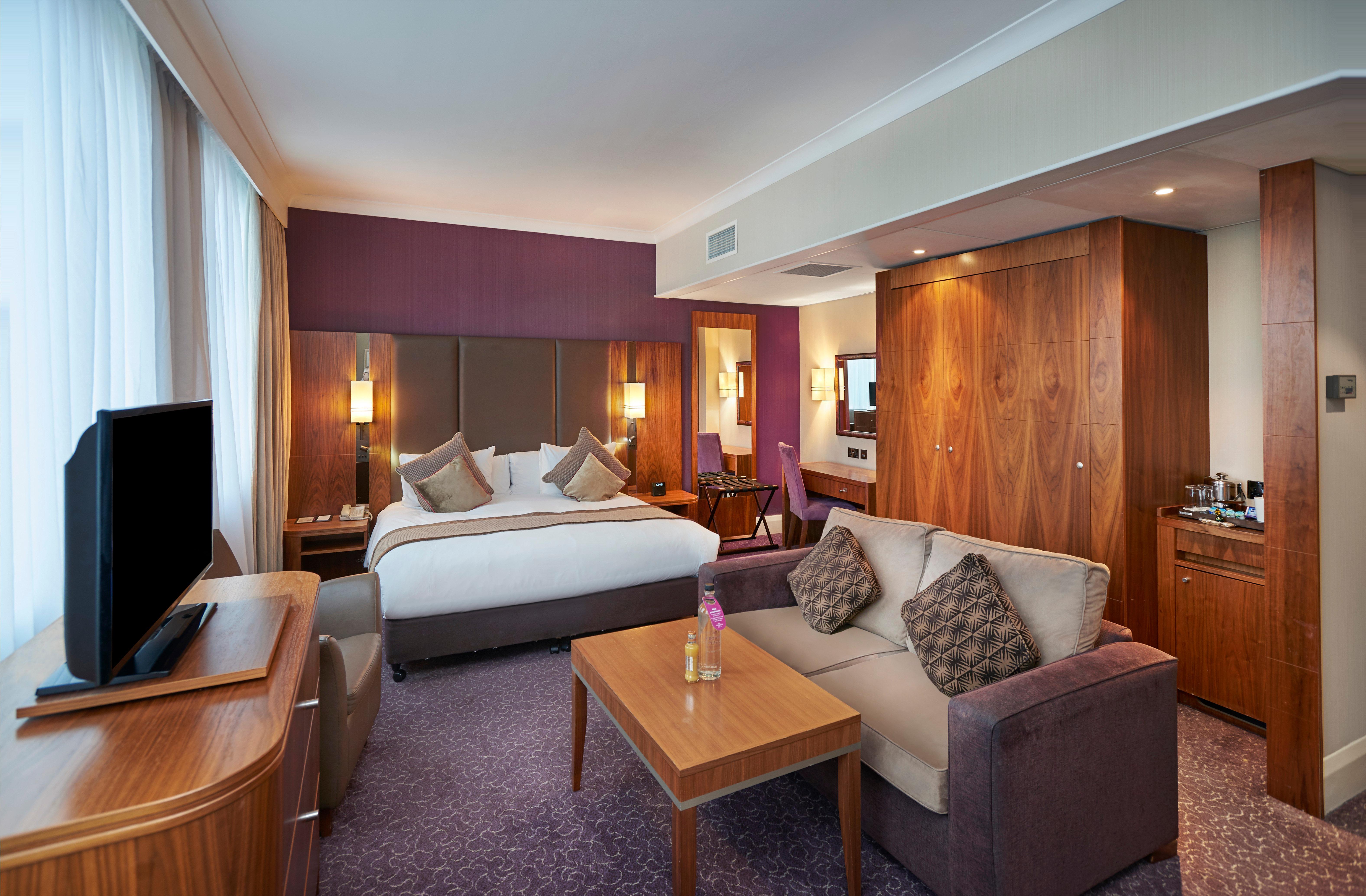 Crowne Plaza London Ealing By Ihg Hotel Ngoại thất bức ảnh