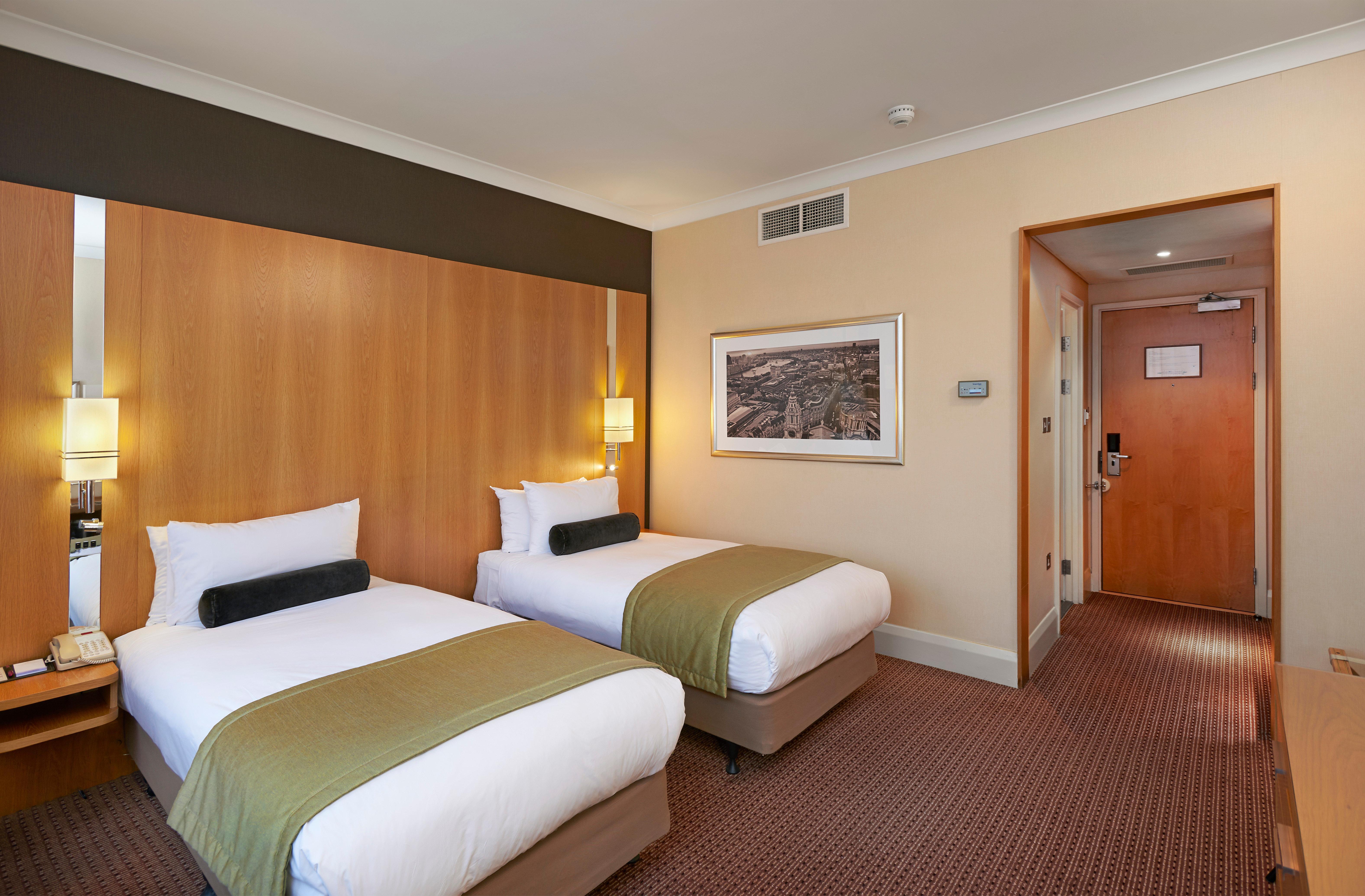 Crowne Plaza London Ealing By Ihg Hotel Ngoại thất bức ảnh