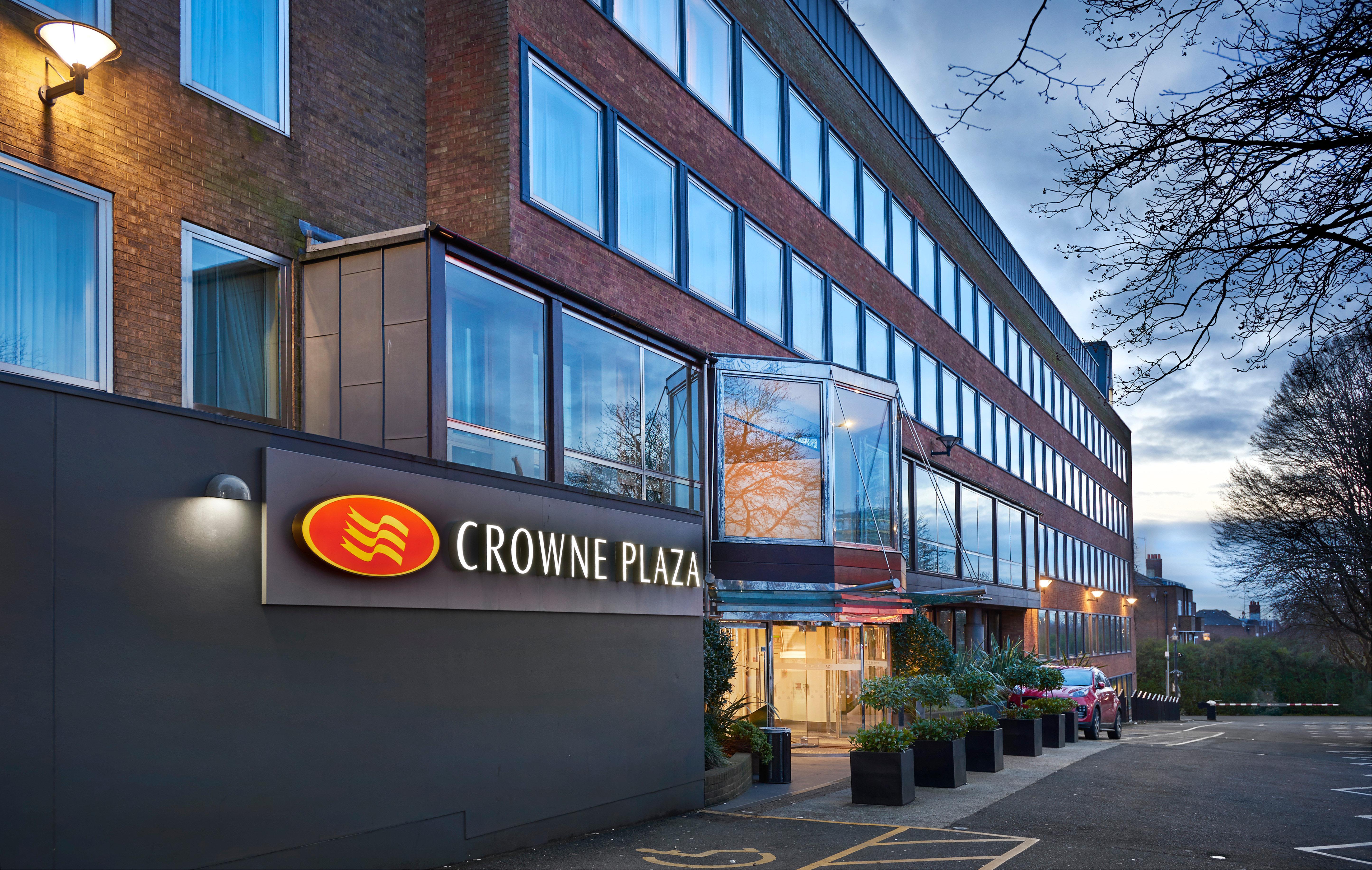 Crowne Plaza London Ealing By Ihg Hotel Ngoại thất bức ảnh