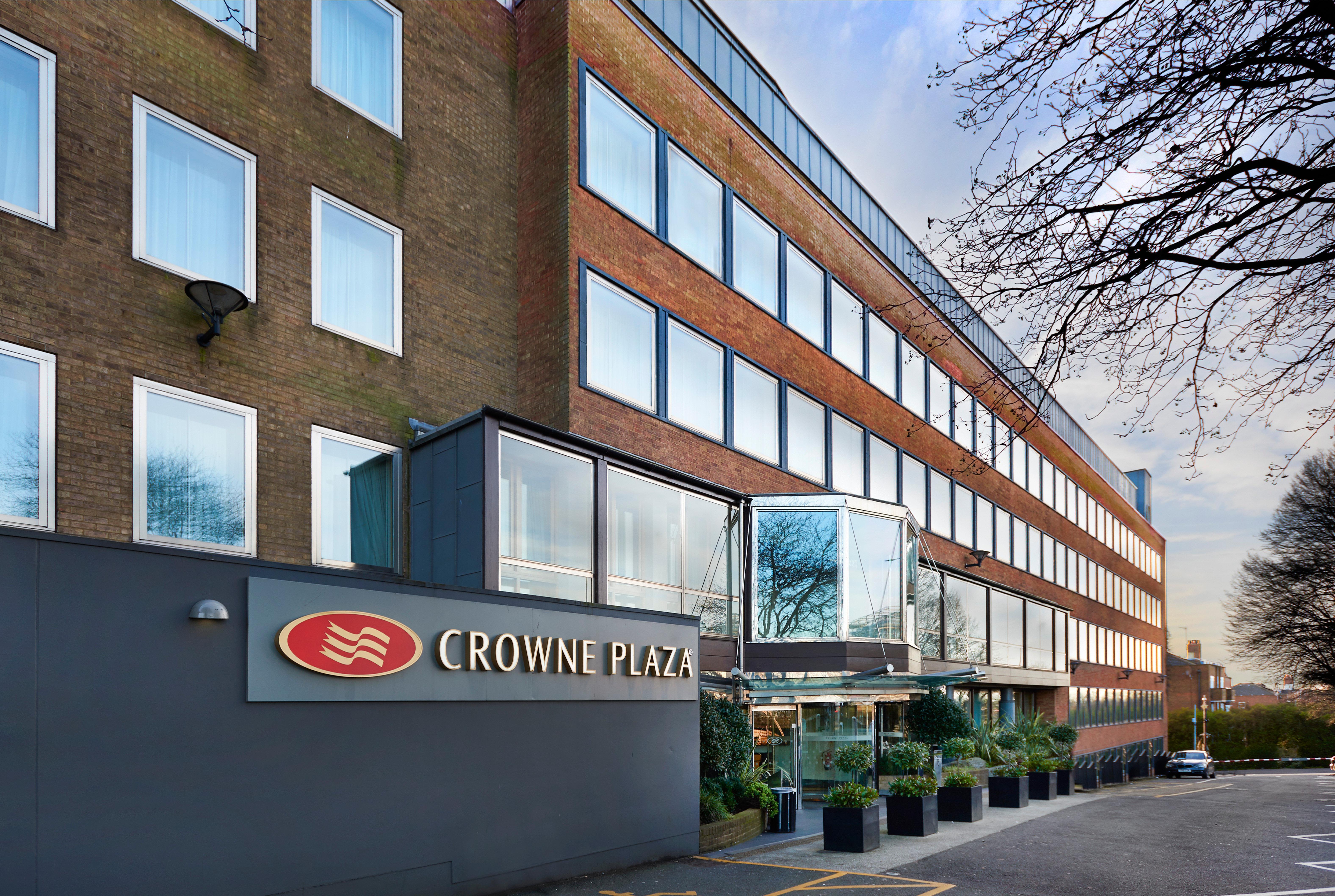 Crowne Plaza London Ealing By Ihg Hotel Ngoại thất bức ảnh